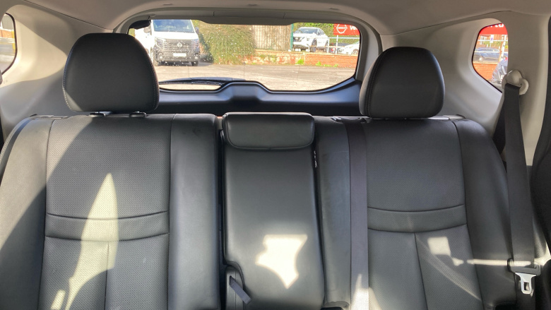 Nissan X-Trail 2.0 dCi Tekna 5dr Xtronic Diesel Station Wagon